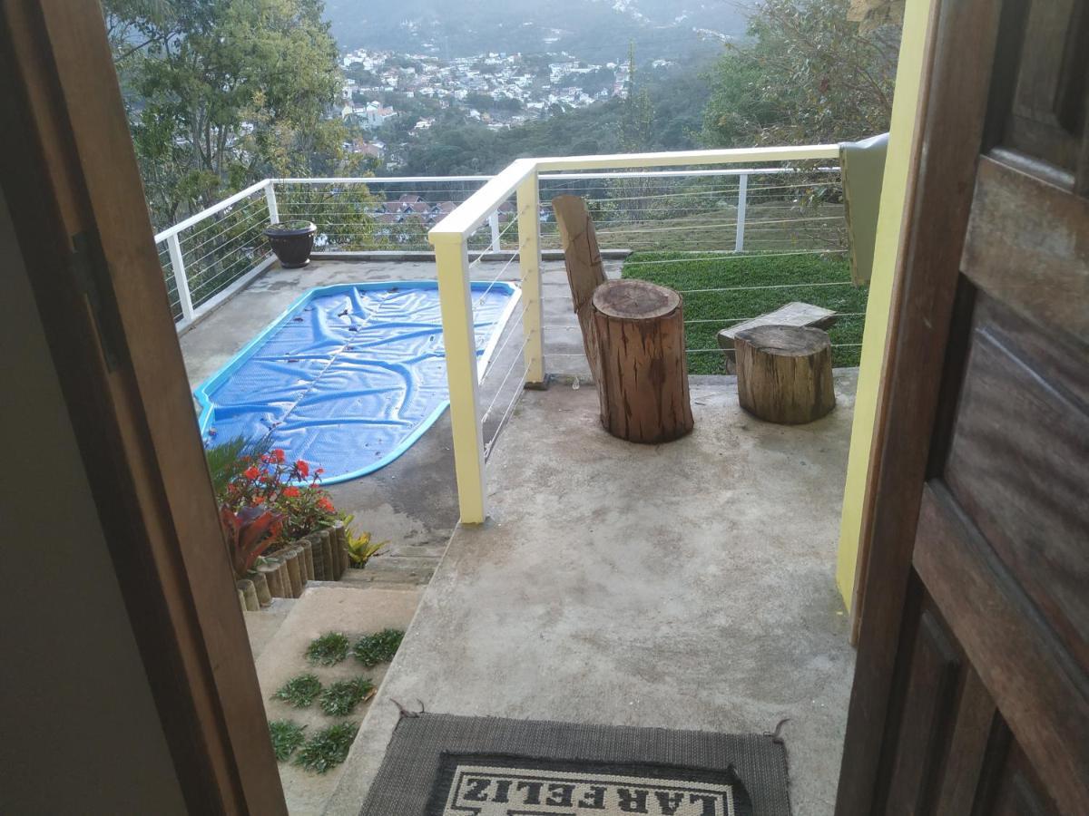 ノバ・フリブルゴ Casa Aconchegante Com Linda Vista A 5 Min Do Centroヴィラ エクステリア 写真