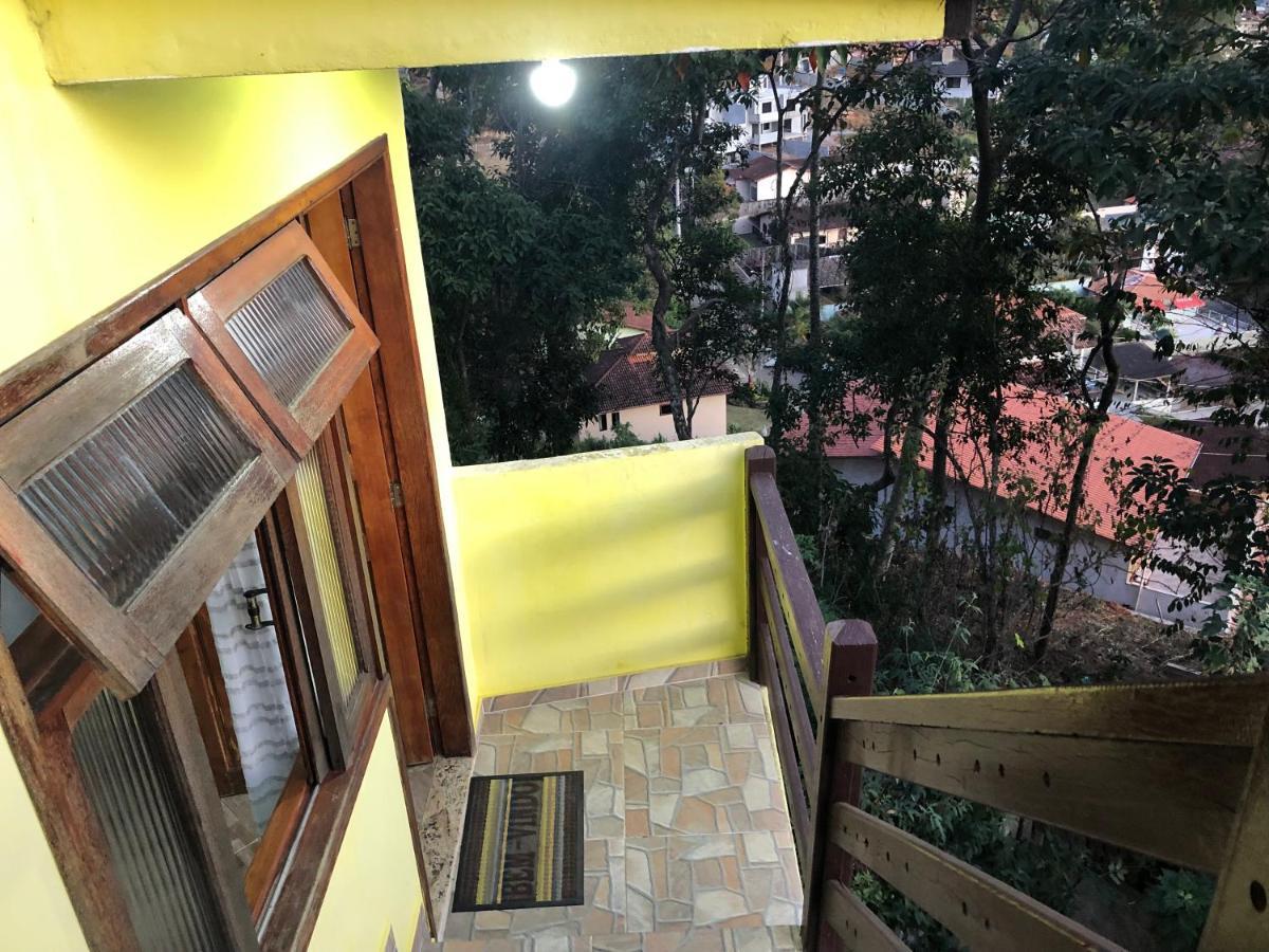 ノバ・フリブルゴ Casa Aconchegante Com Linda Vista A 5 Min Do Centroヴィラ エクステリア 写真